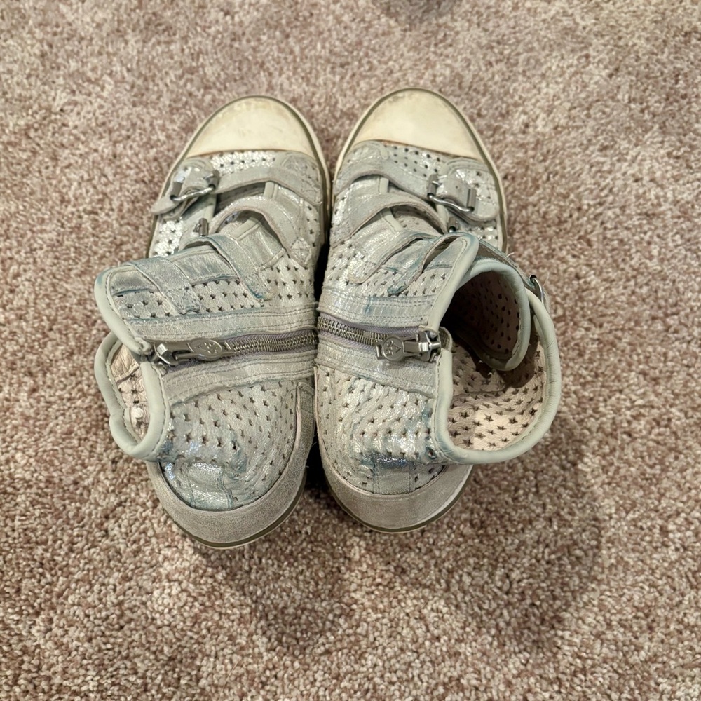 Ash Women's Silver High-Top Sneakers - Picture 2 of 3